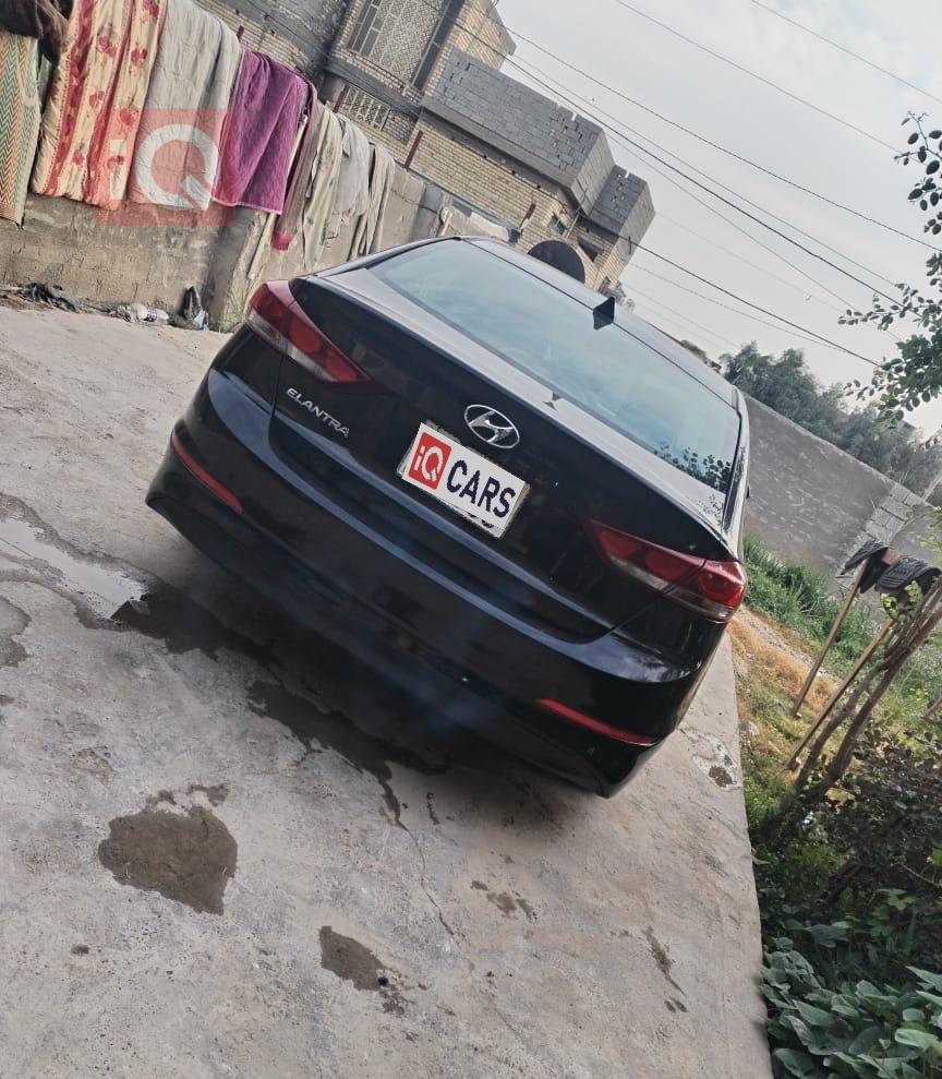 هيونداي النترا